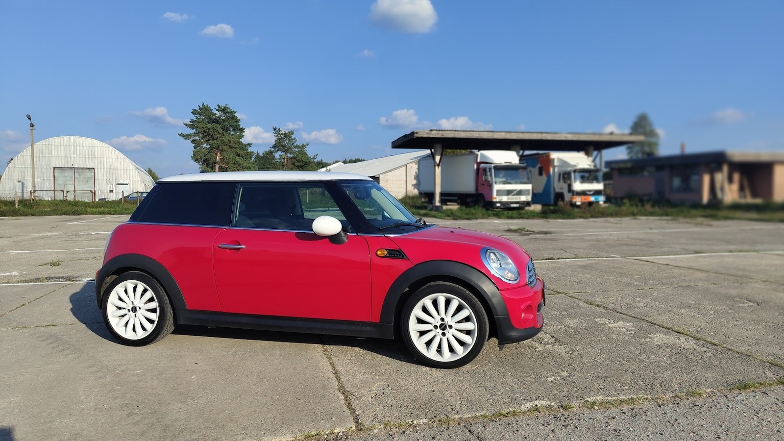 MINI Cooper 2011, kuva 2/6