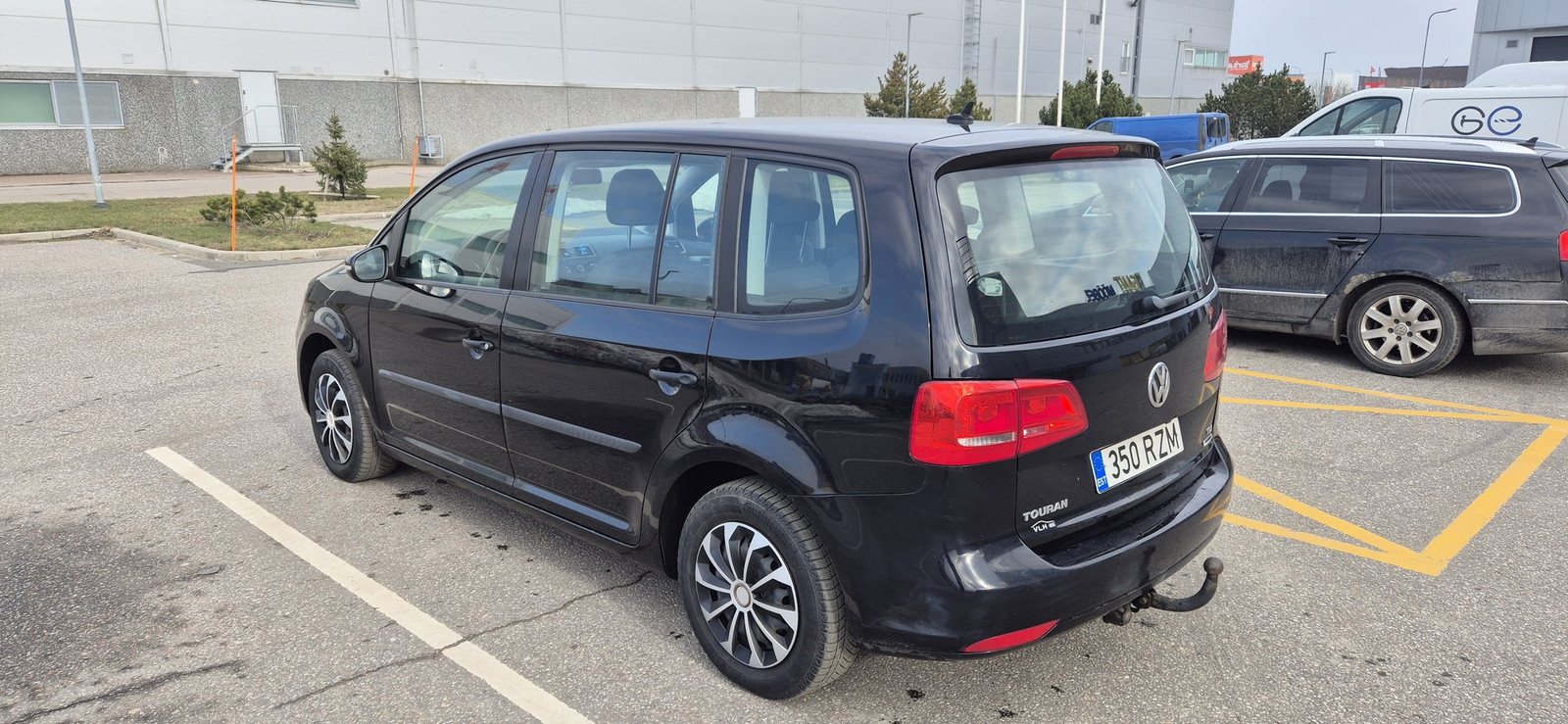 Volkswagen Touran 2014, photo 3/10