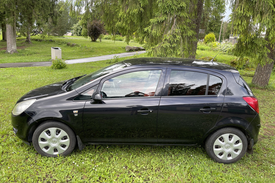 Opel Corsa, 2010, 1.2, 63 kW, petrol, manual, front-wheel drive