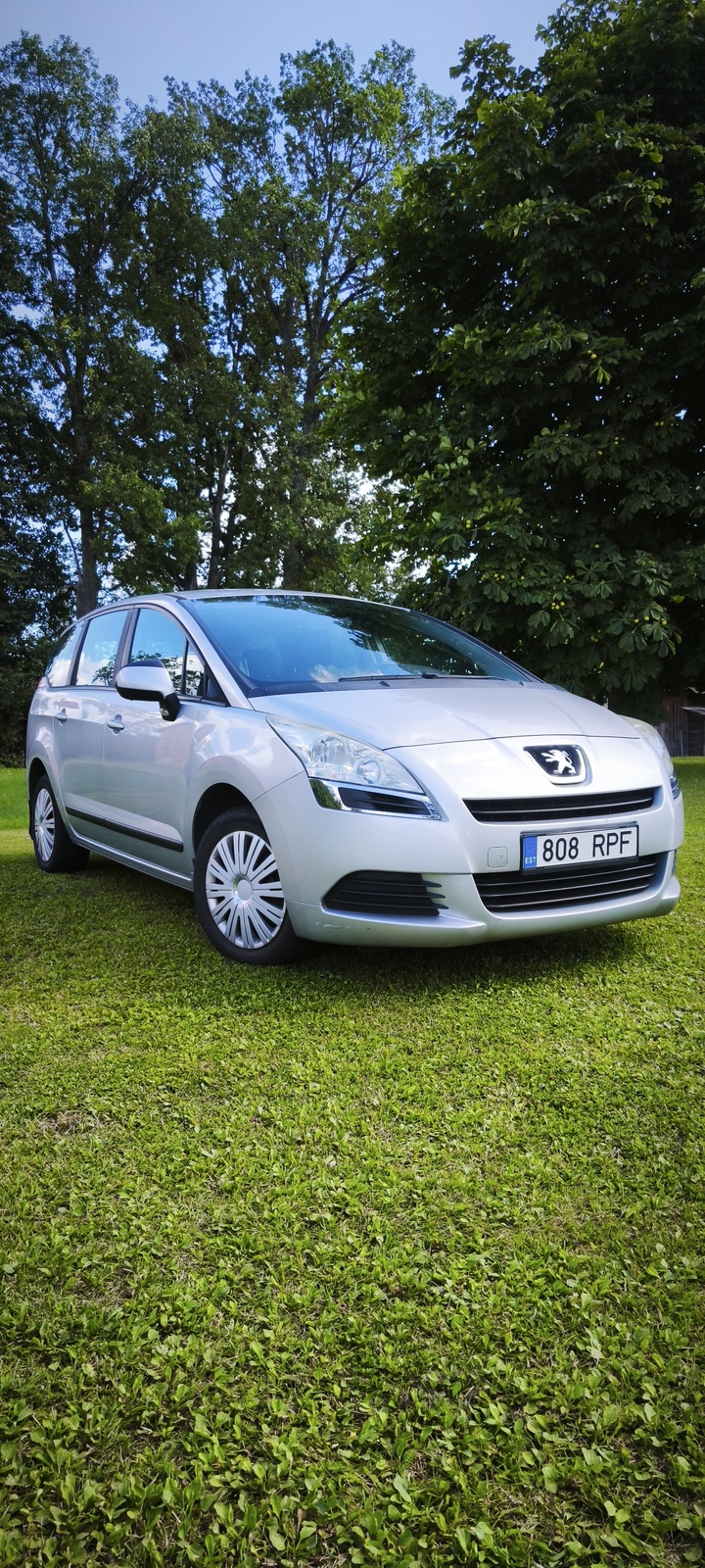 Peugeot 5008 1.6 88kW