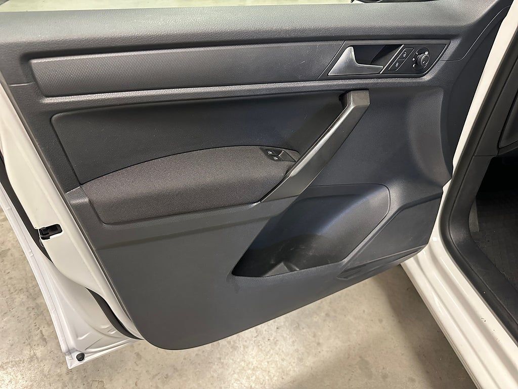 Volkswagen Caddy 2020, kuva 7/10