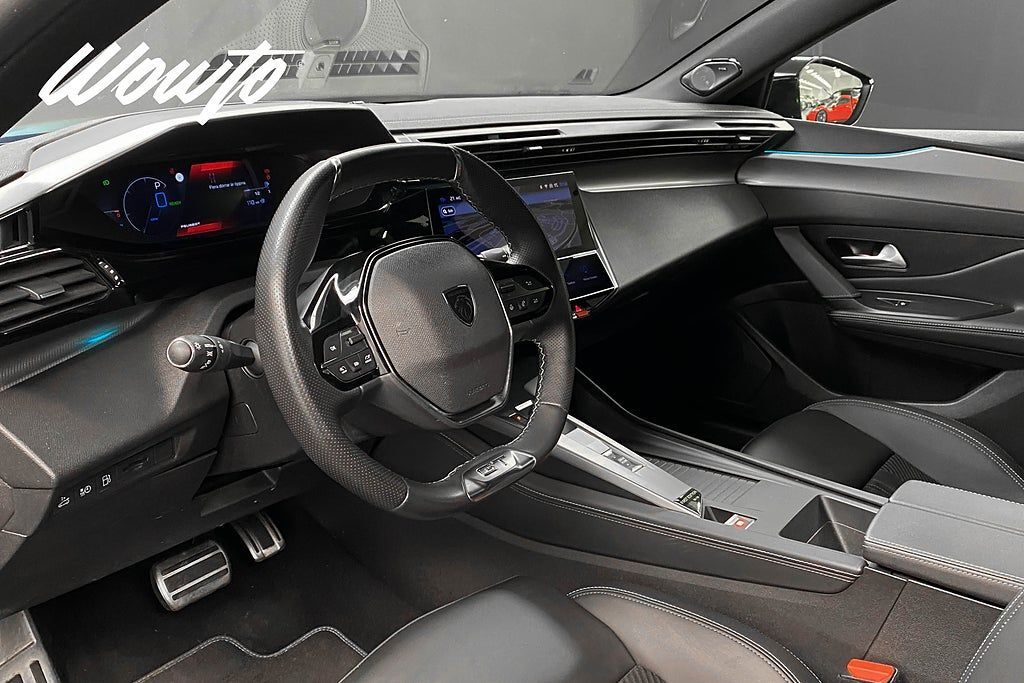 Peugeot 408 2023, photo 6/33