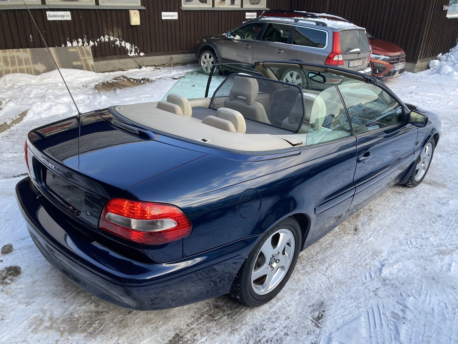 Volvo C70 2003, photo 6/16
