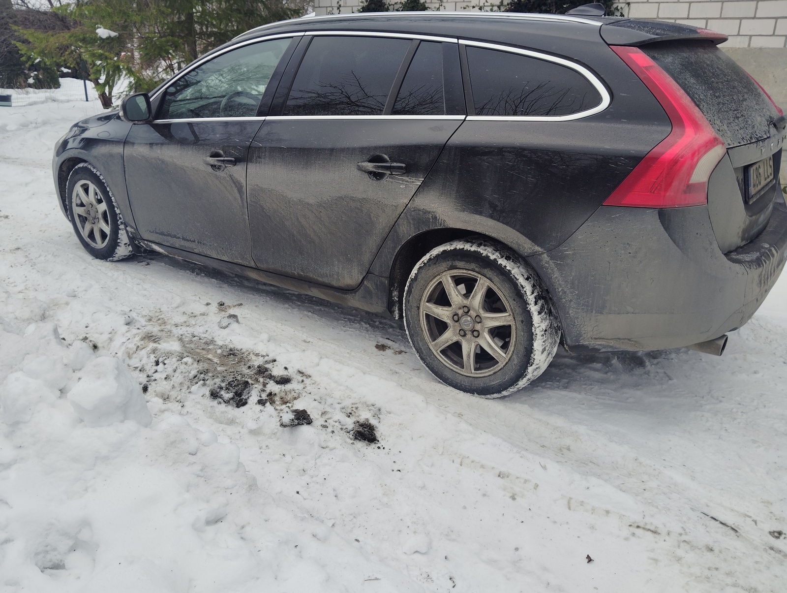 Volvo V60 2012, kuva 2/7