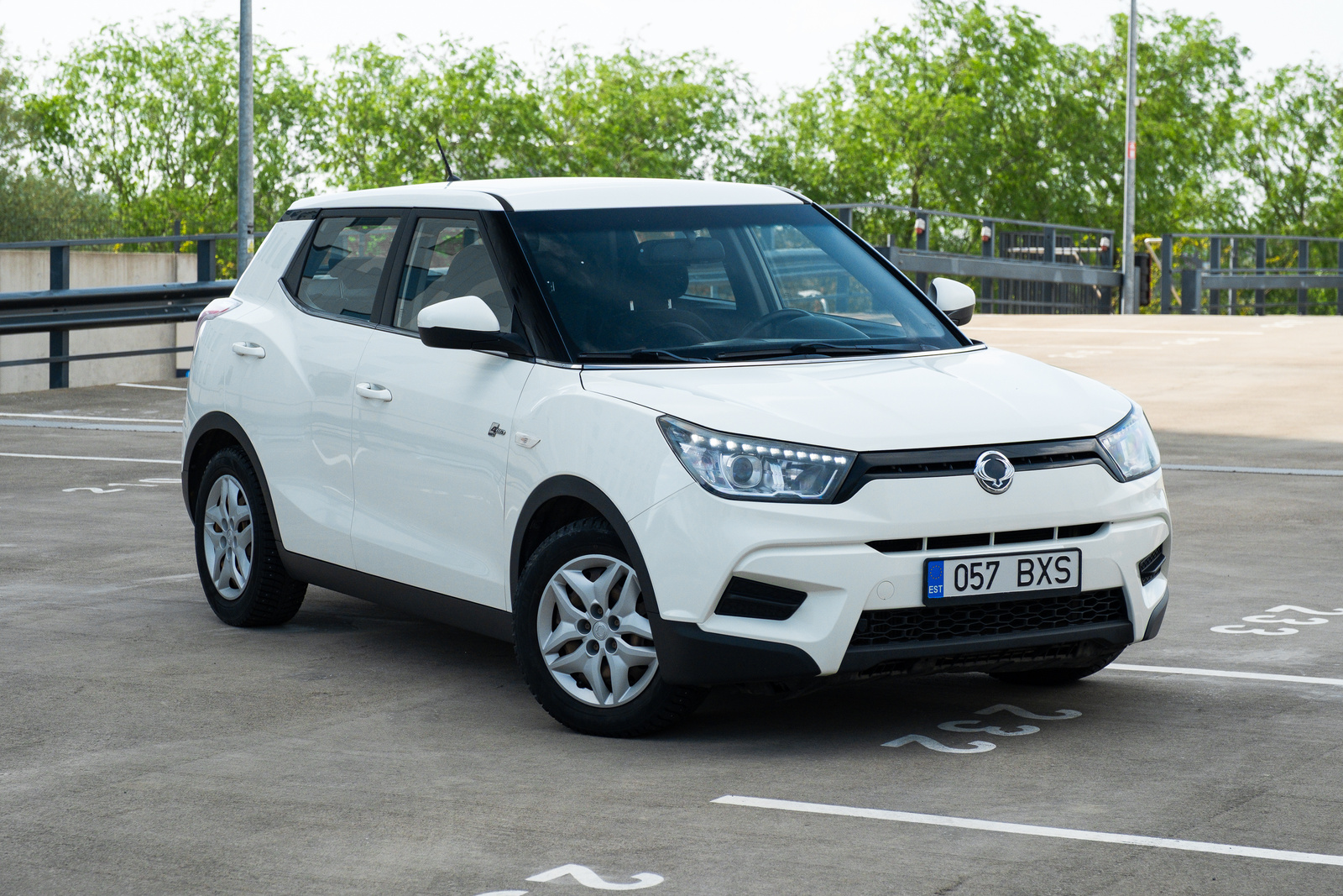 Ssangyong Tivoli 1.6 84kW 2016, photo 3/10