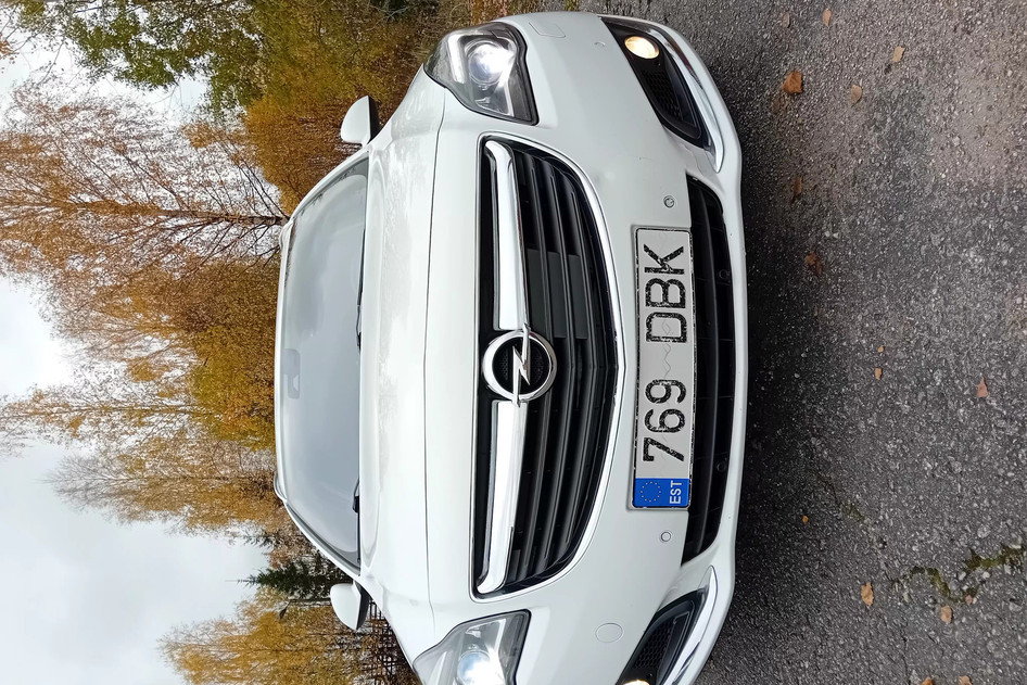 Opel Insignia, 2015, 2.0, 120 kW, diesel, automatic, front-wheel drive
