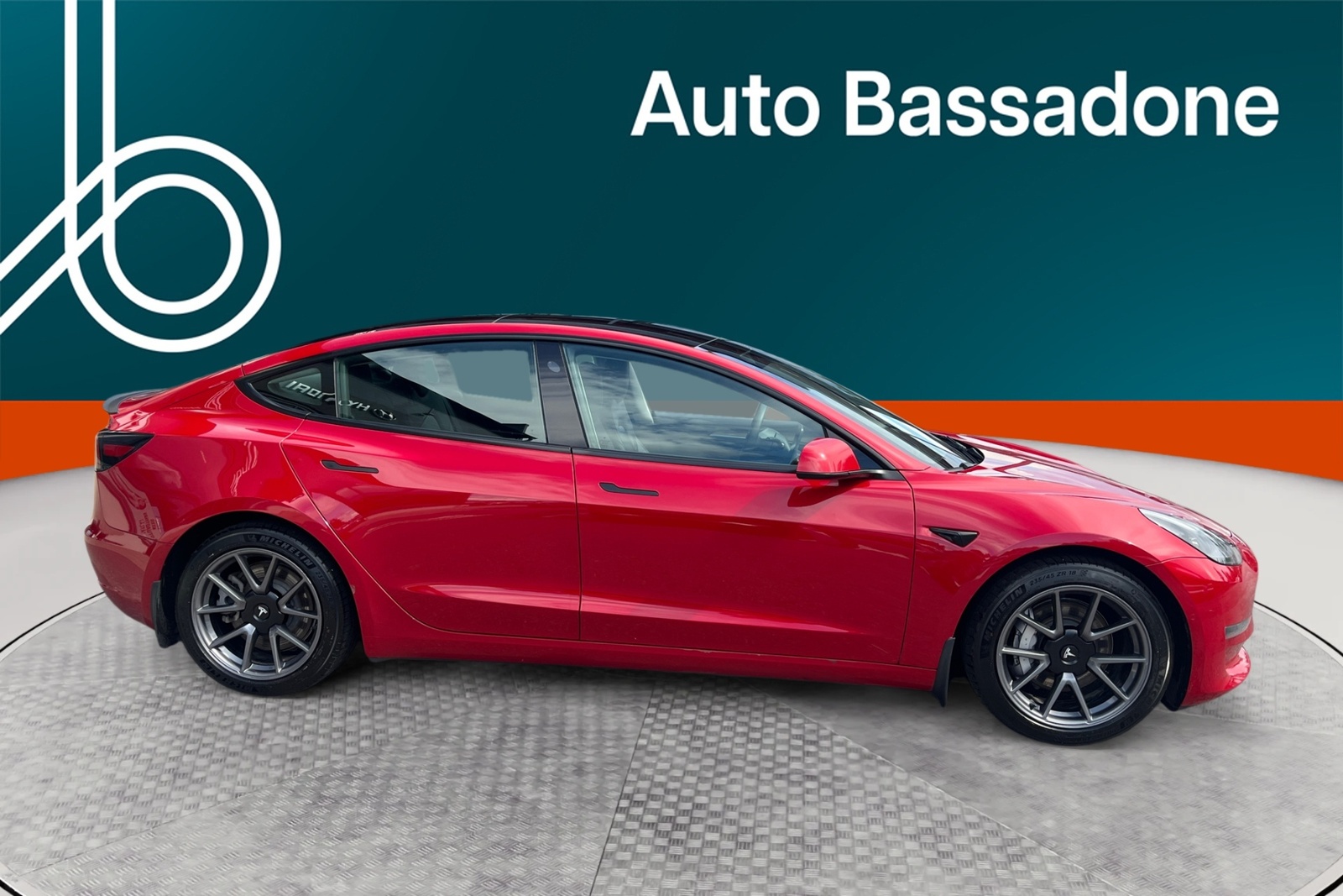 Tesla Model 3 2022, kuva 6/10