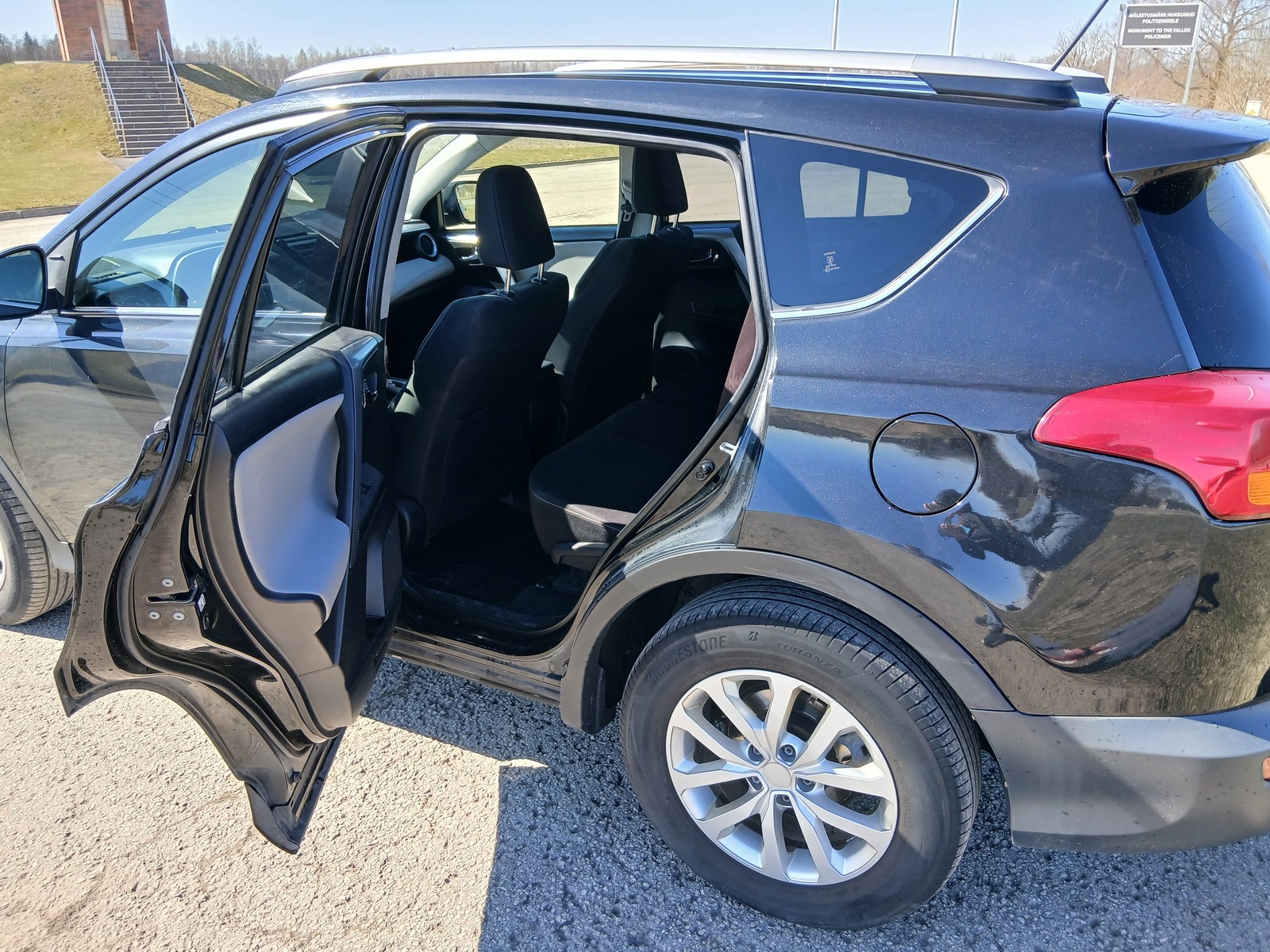 Toyota RAV4 2015, photo 6/13