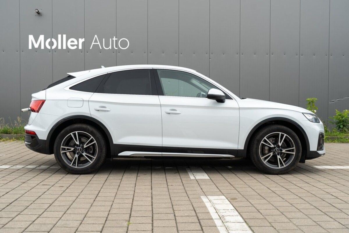 Audi Q5 2022, photo 7/29