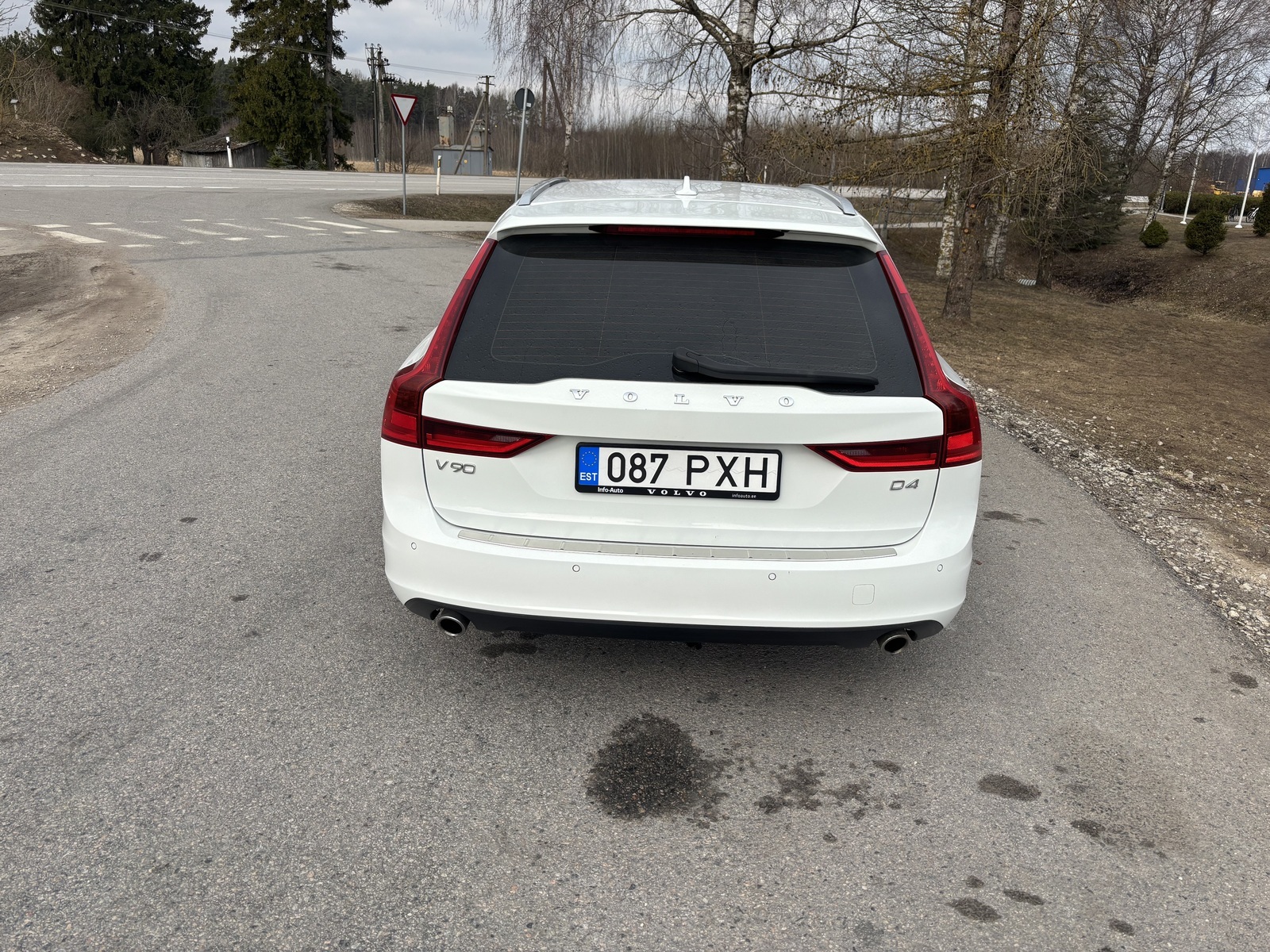Volvo V90 2018, photo 3/14