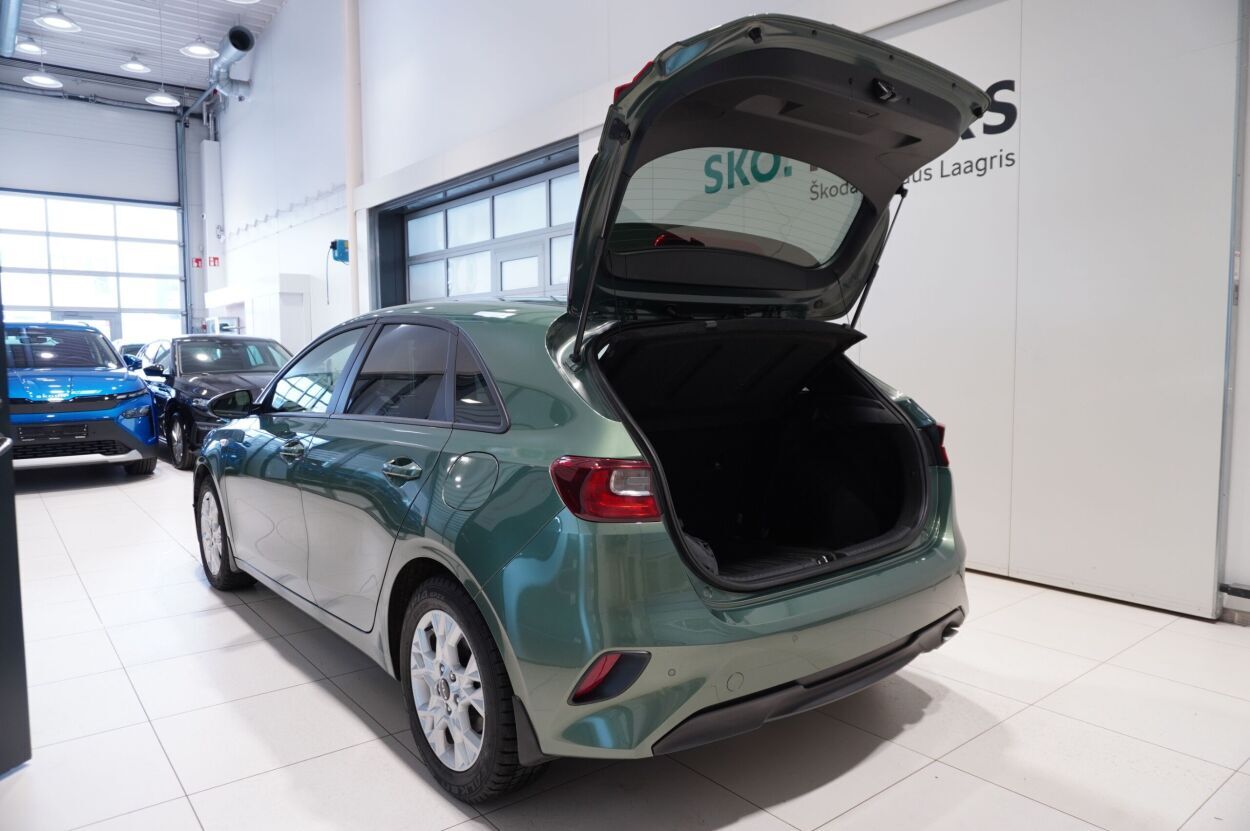 Kia cee'd / Ceed 2023, photo 6/10