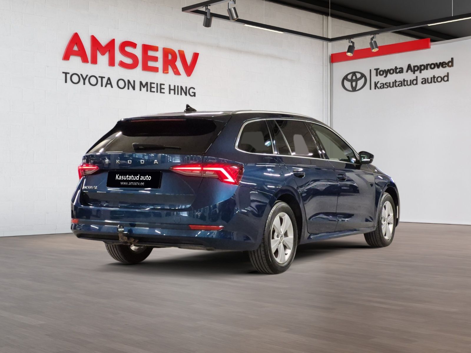 Škoda Octavia 2021, photo 2/21