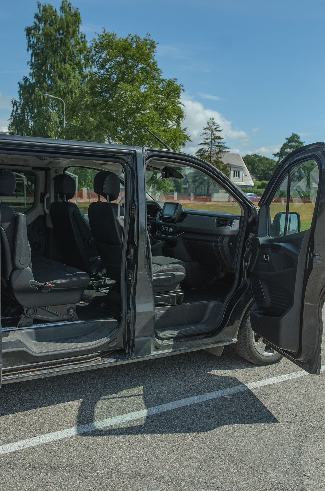 Renault Trafic 2021, photo 6/10