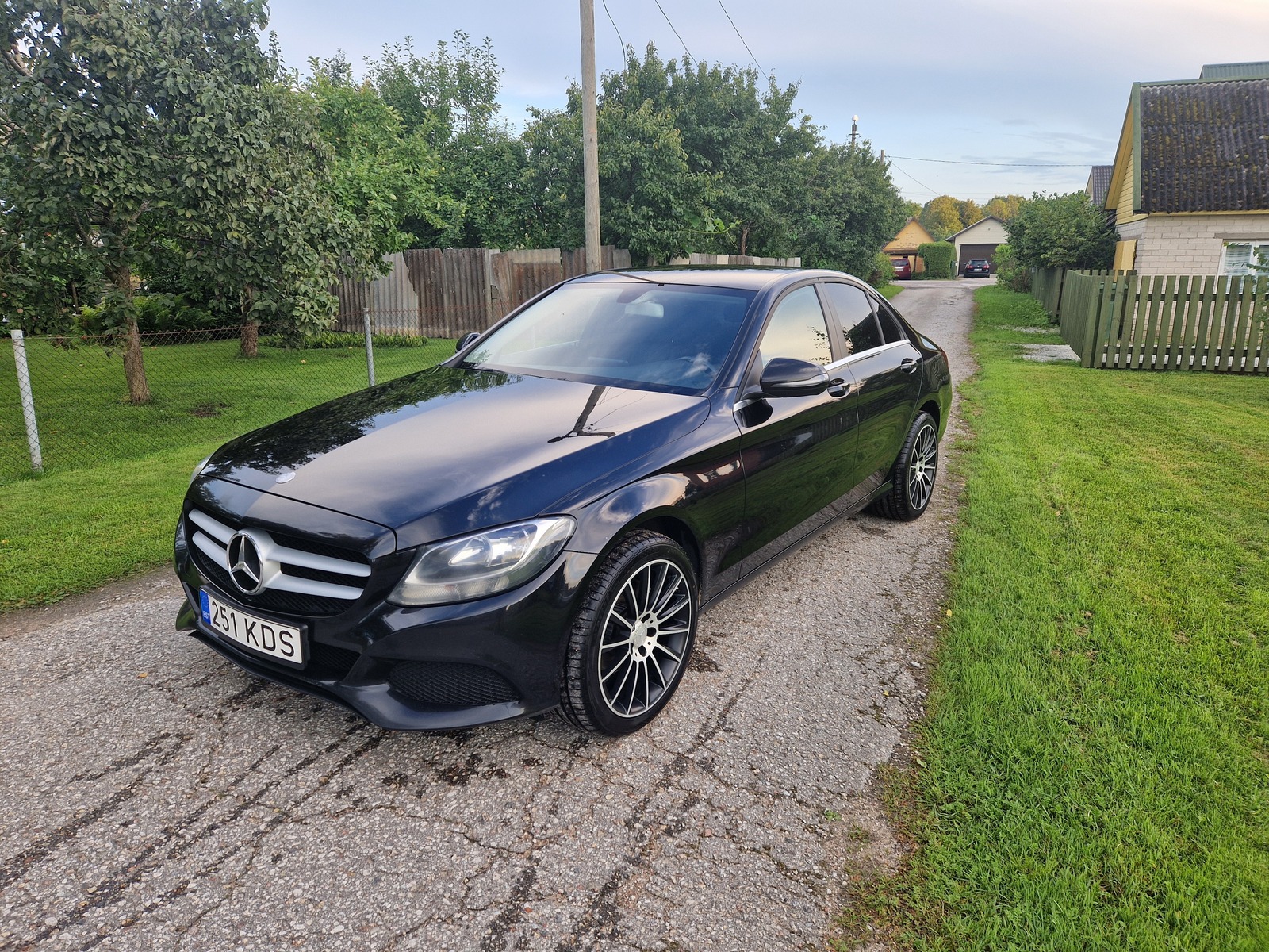 Mercedes-Benz C 200