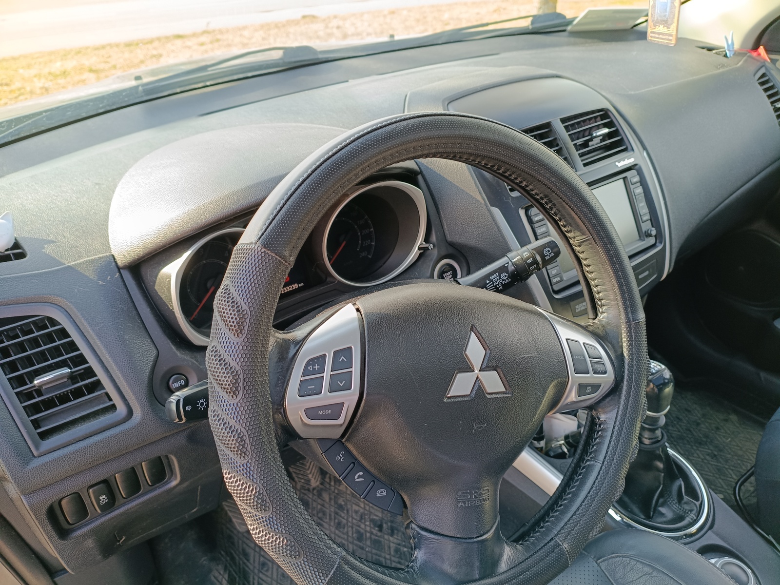 Mitsubishi ASX 2012, kuva 6/13