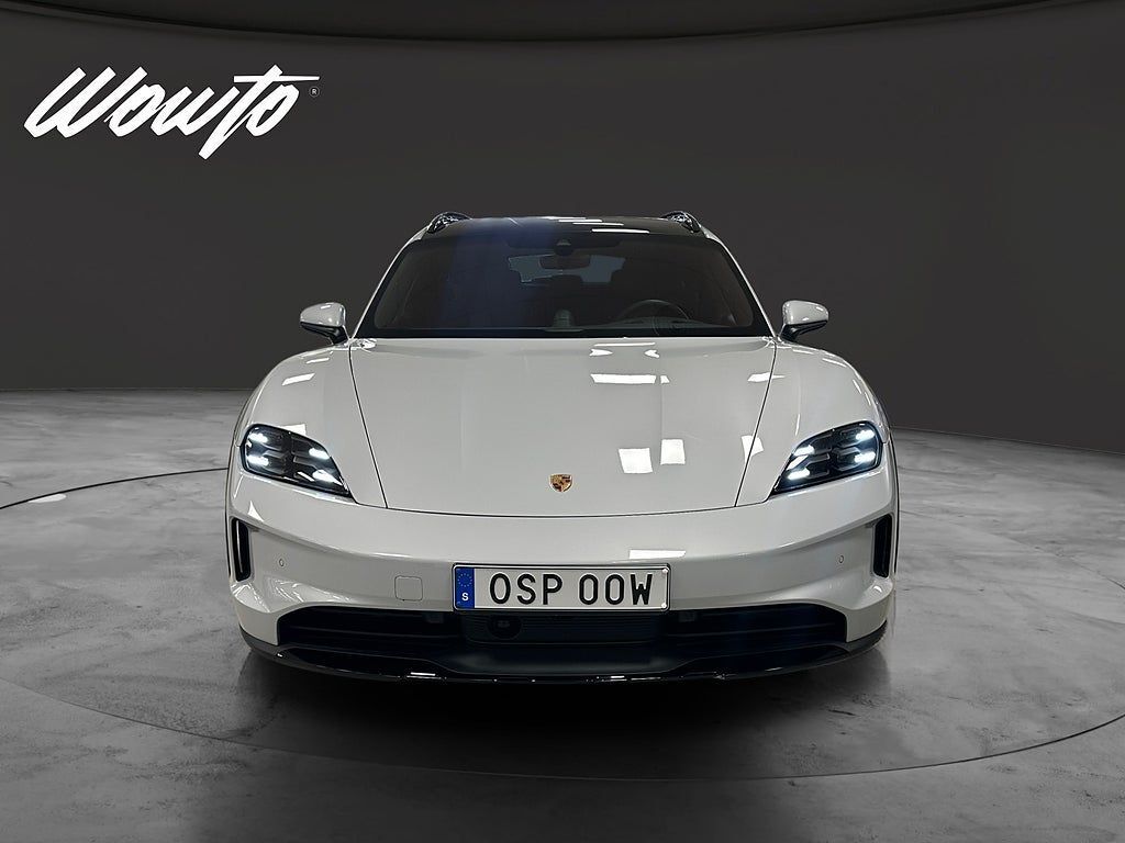 Porsche Taycan 2024, photo 2/10