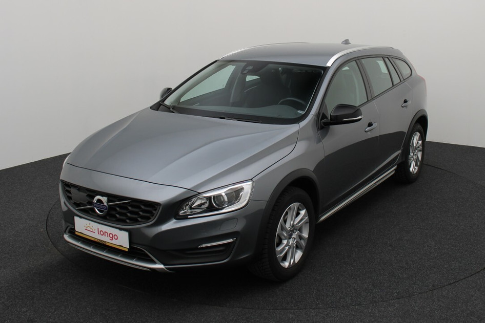 Volvo V60 Cross Country, 2018, 2.0, 110 kW, diesel, automatic, front-wheel drive