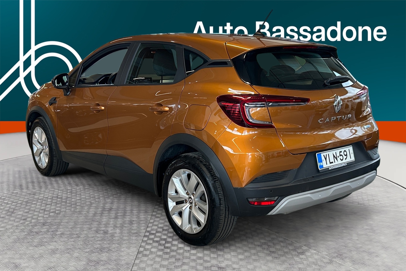 Renault Captur 2022, photo 3/21