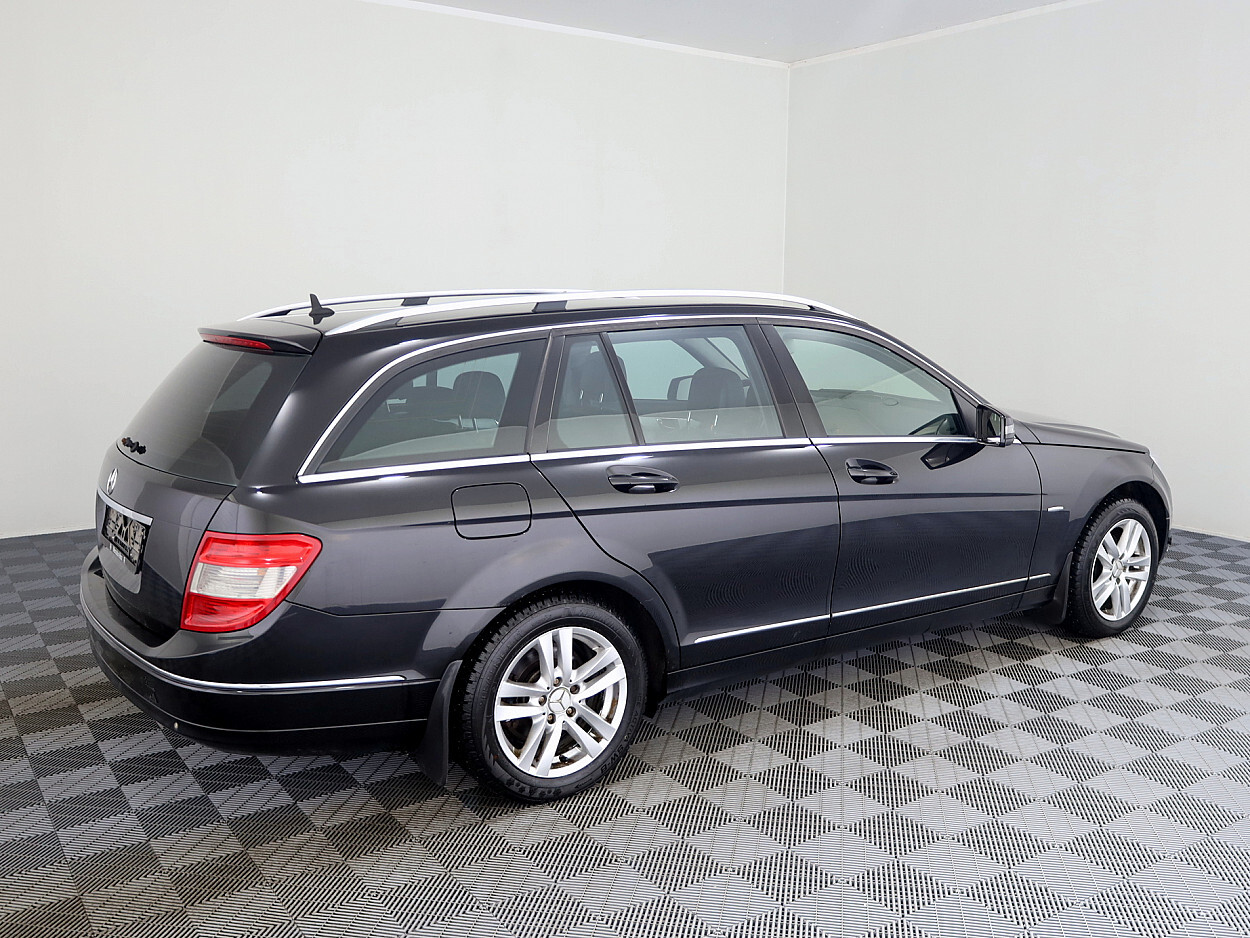 Mercedes-Benz C 220 2008, kuva 3/8