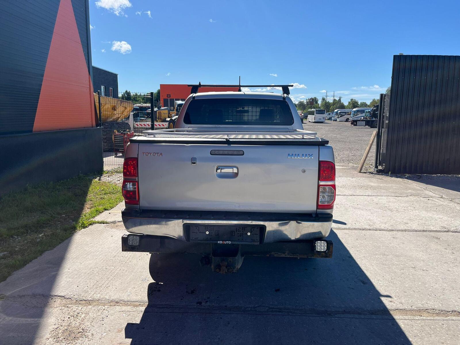 Toyota Hilux 2014, photo 7/27