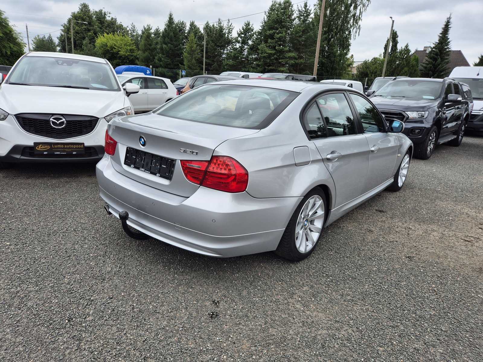 BMW 320 2008, photo 2/7