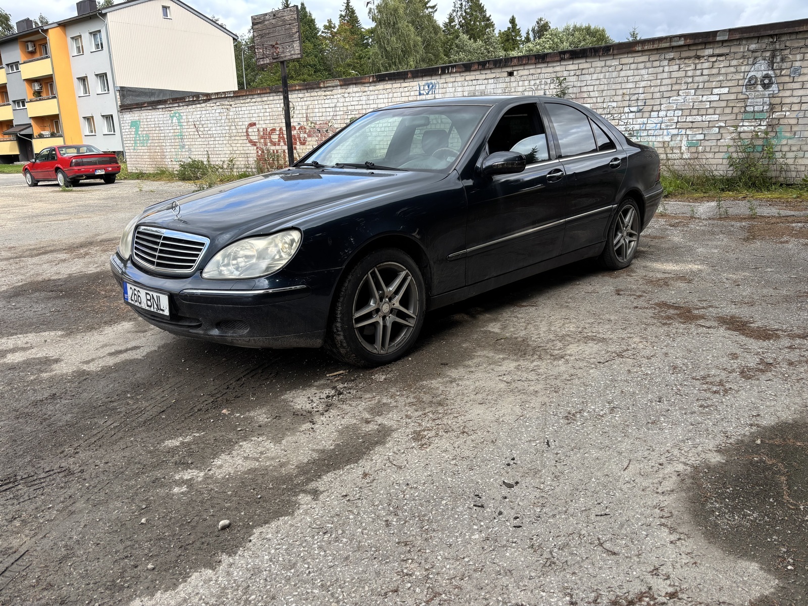 Mercedes-Benz S 320