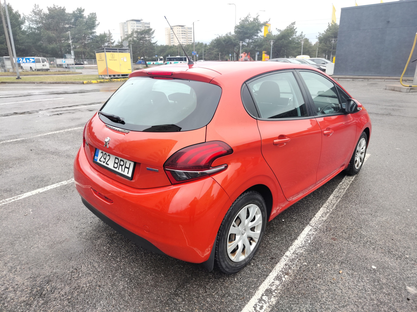 Peugeot 208 2016, photo 4/7