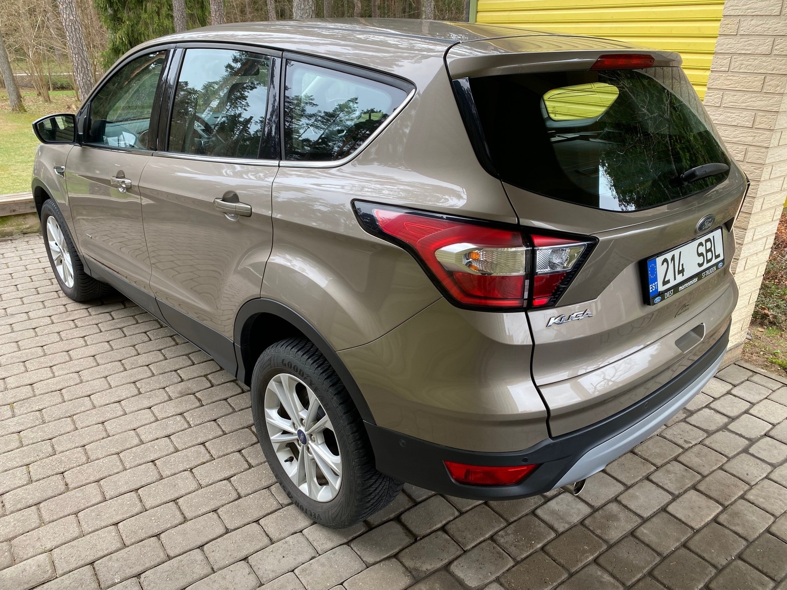 Ford Kuga 2019, kuva 5/10