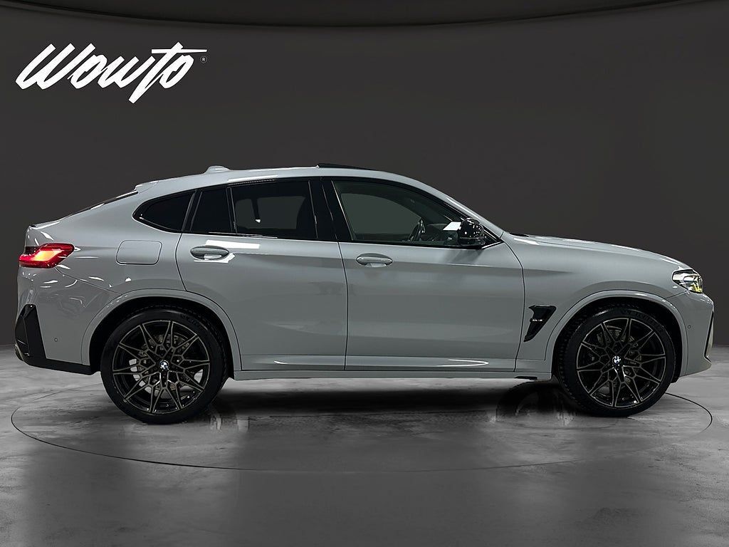 BMW X4 2021, kuva 3/18