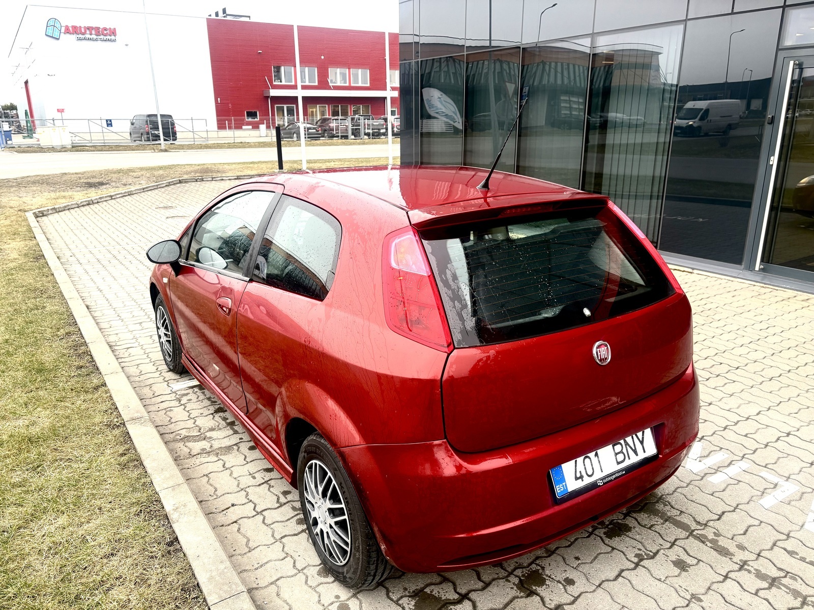 Peugeot 407 2008, photo 2/14