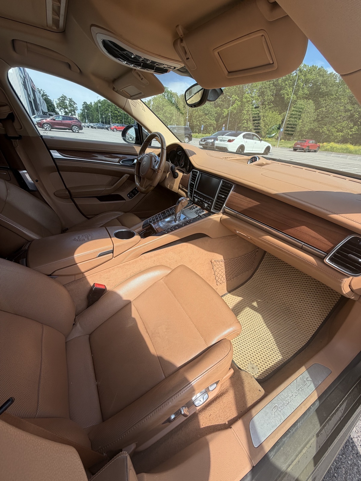 Porsche Panamera 2010, photo 3/7