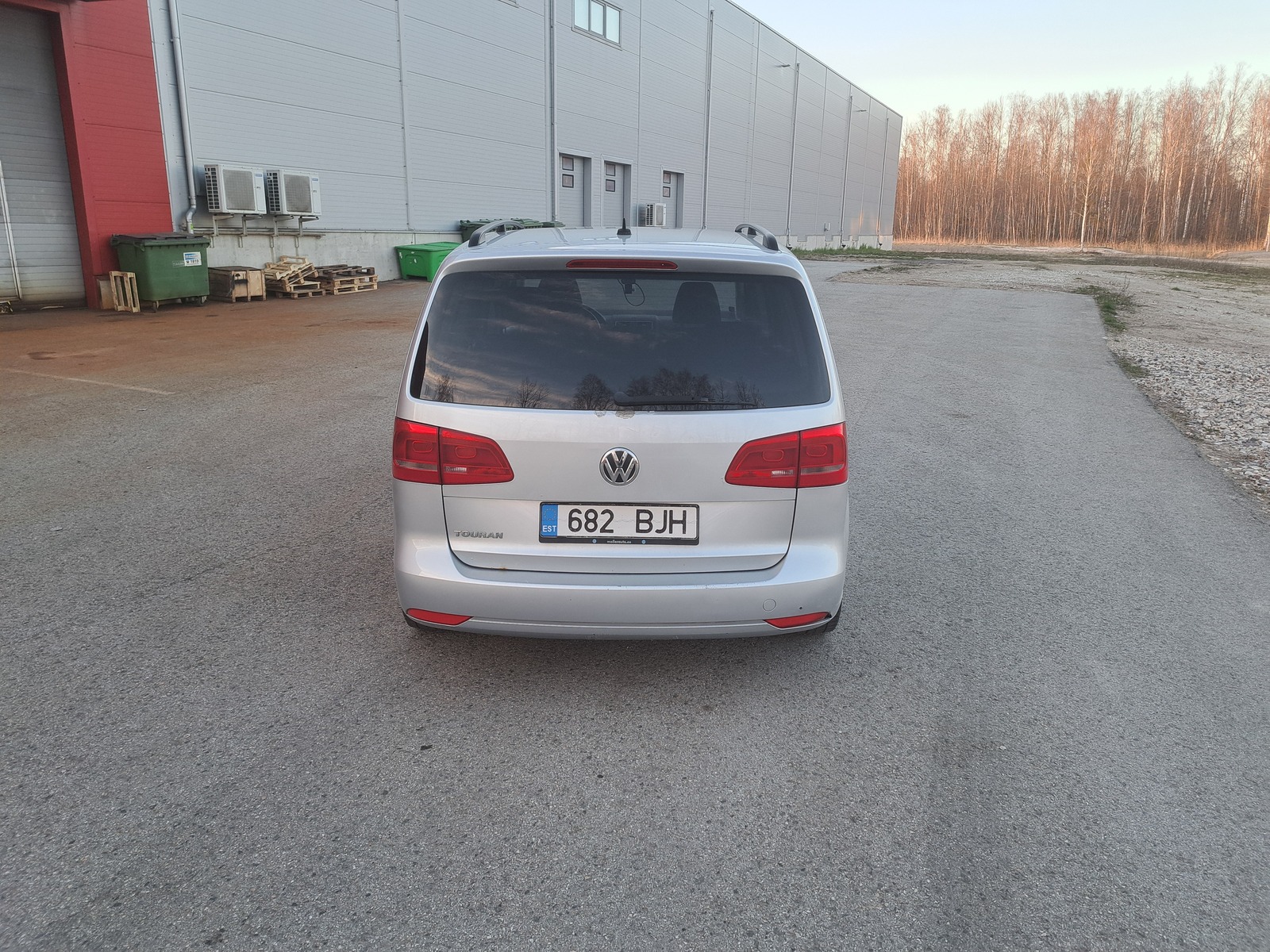 Volkswagen Touran 2012, photo 6/6