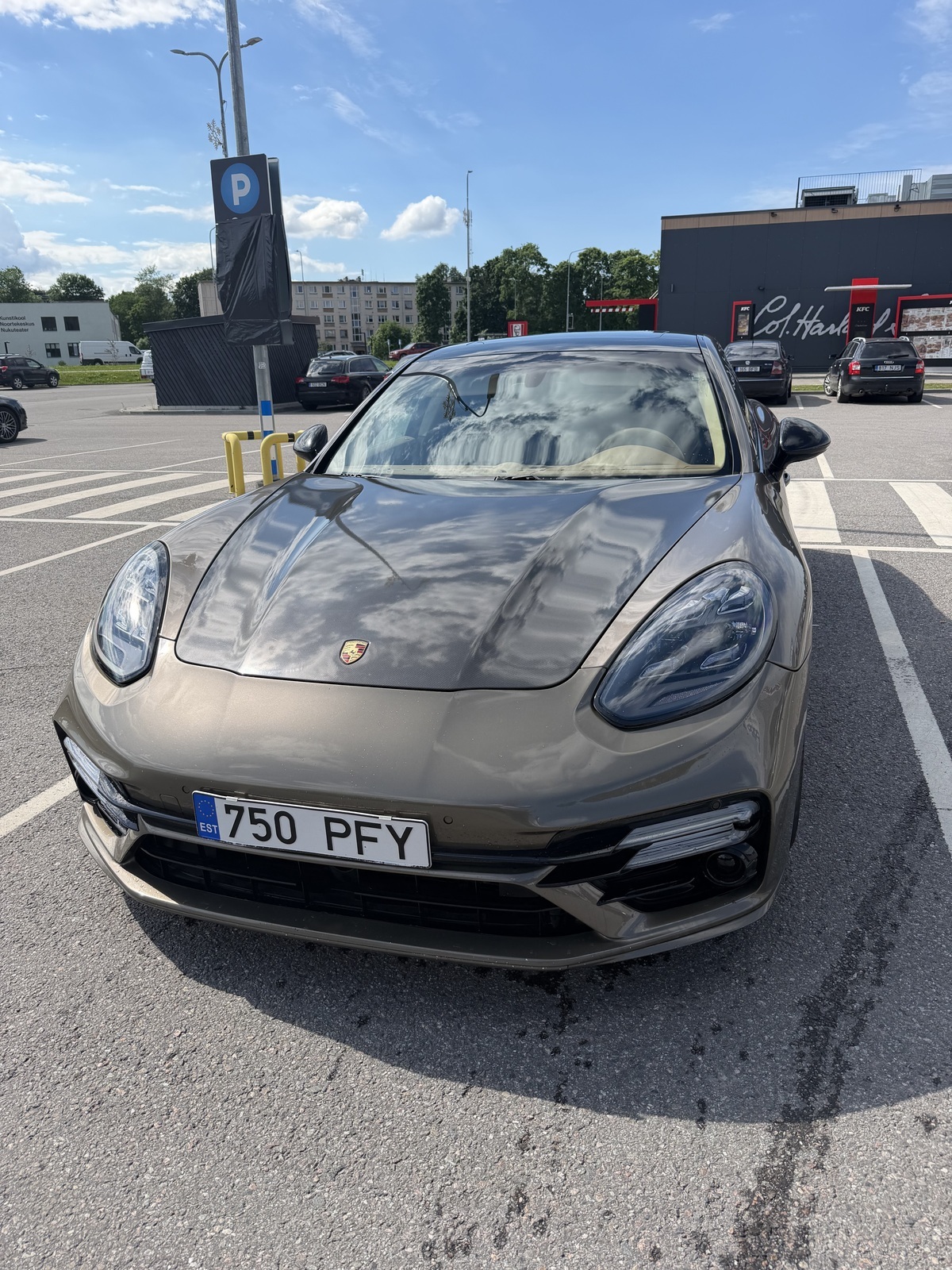 Porsche Panamera 2010, photo 6/7