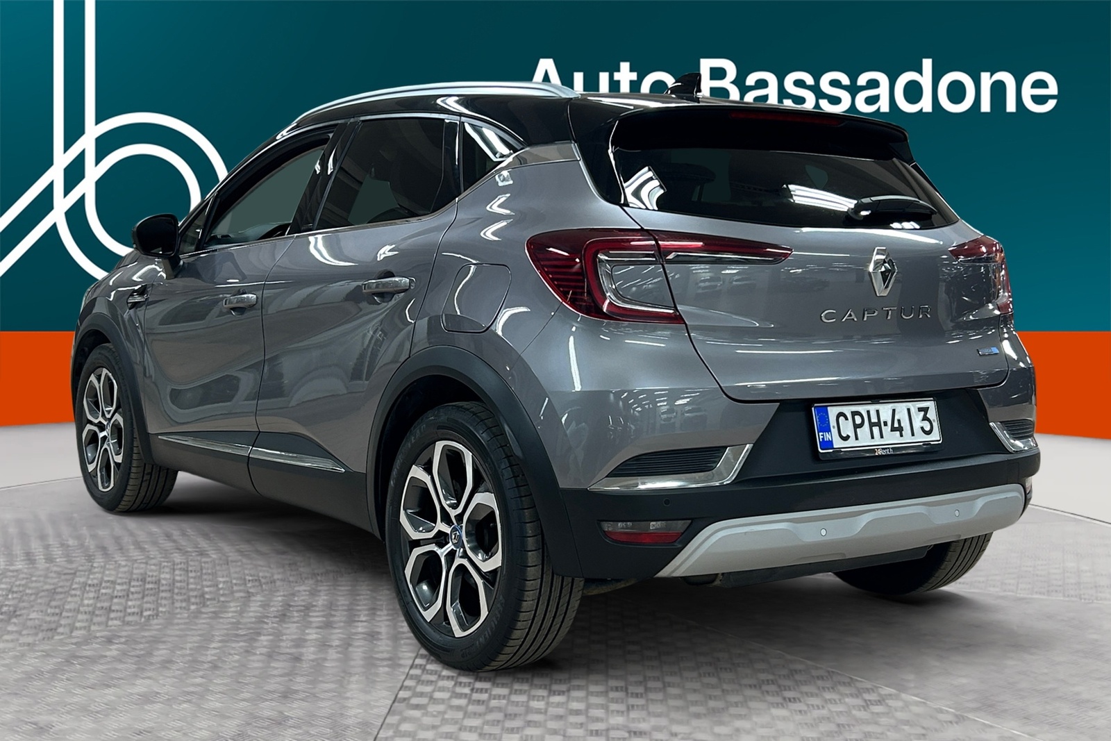 Renault Captur 2021, photo 3/23