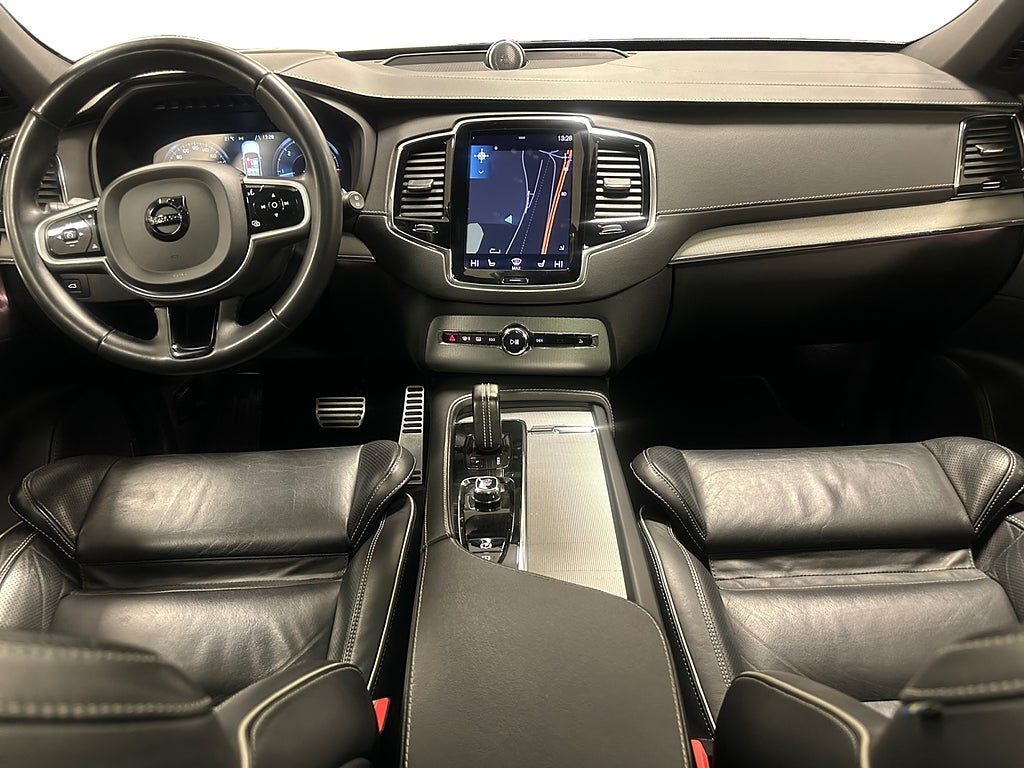 Volvo XC90 2021, photo 7/13