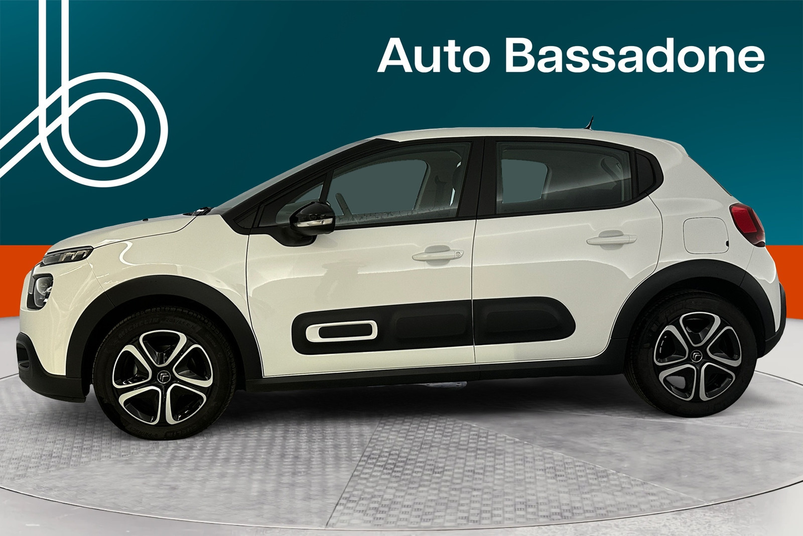 Citroën C3 2024, photo 2/34