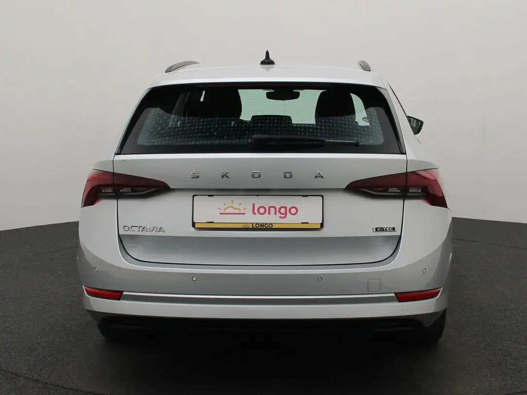 Škoda Octavia 2021, photo 5/33