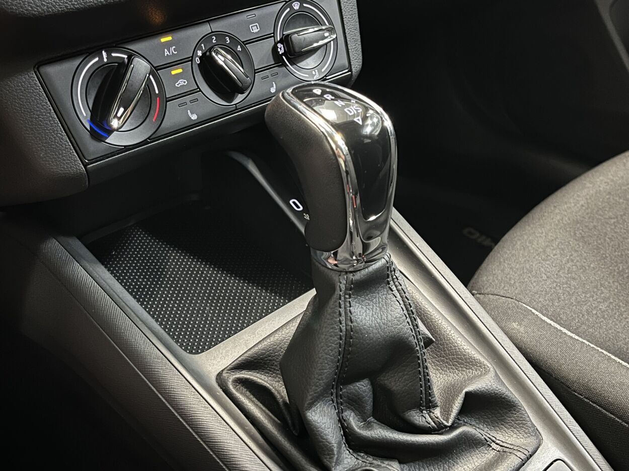 Škoda Kamiq 2023, photo 5/24