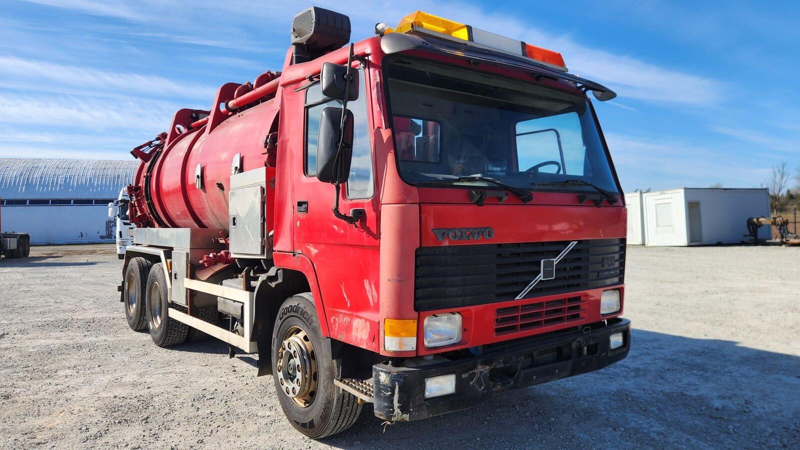 Volvo FL10 6X2, photo 2/24