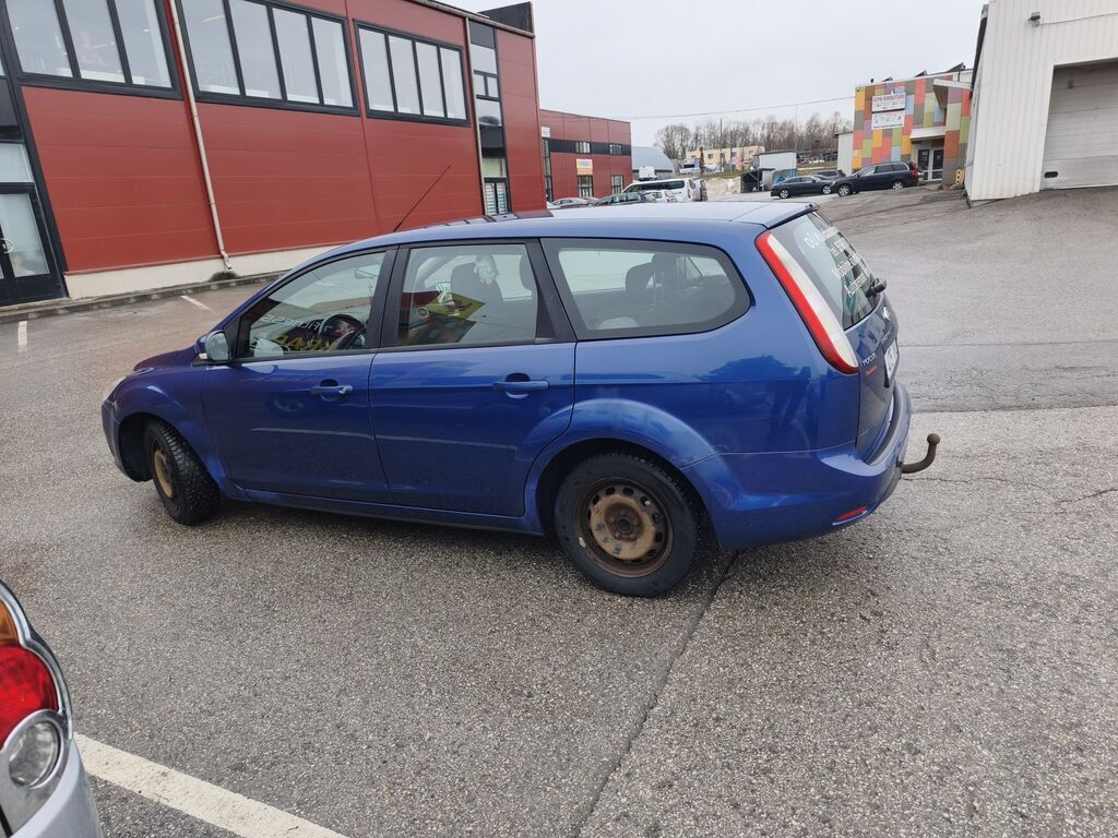 Ford Focus 2009, photo 4/7