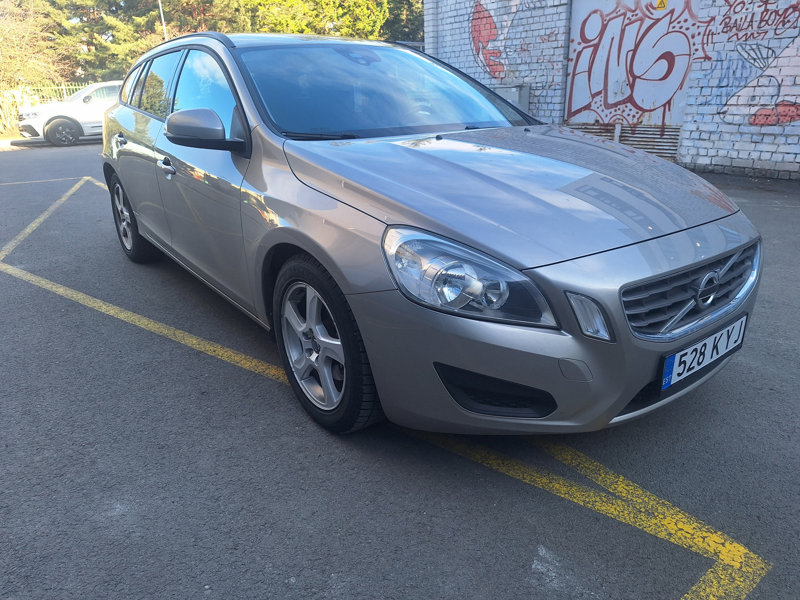 Volvo V60 2012, photo 2/7