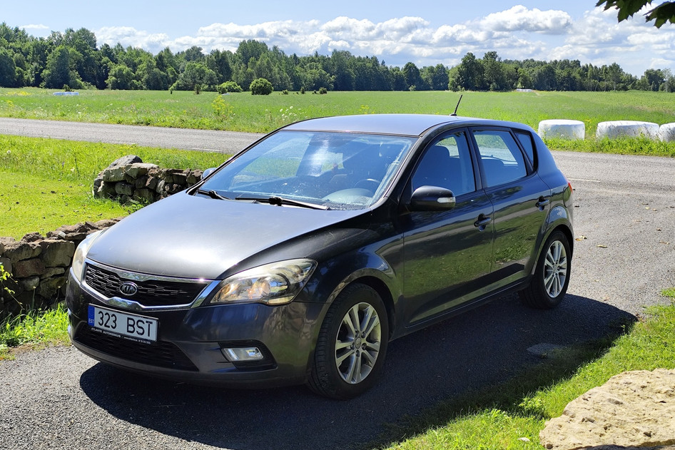 Kia cee'd / Ceed, 2011, 1.6, 66 kW, дизель, механическая, передний привод