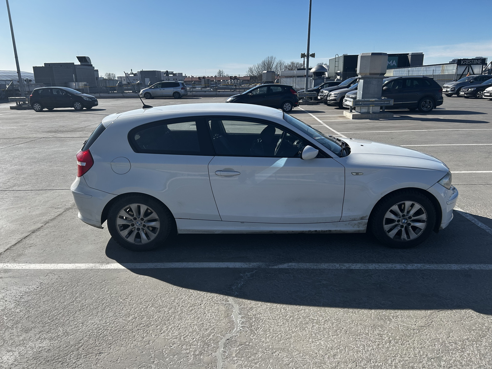 BMW 118 2008, kuva 4/10