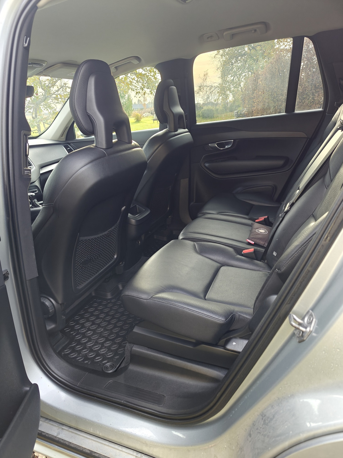 Volvo XC90 2017, photo 6/10