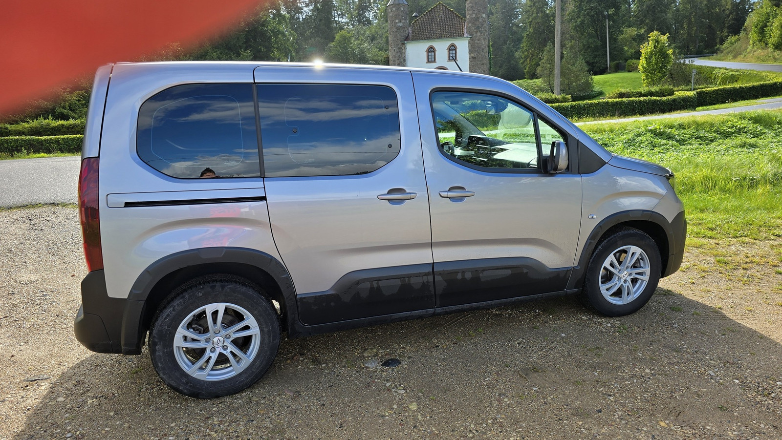 Peugeot Rifter 2021, photo 4/24
