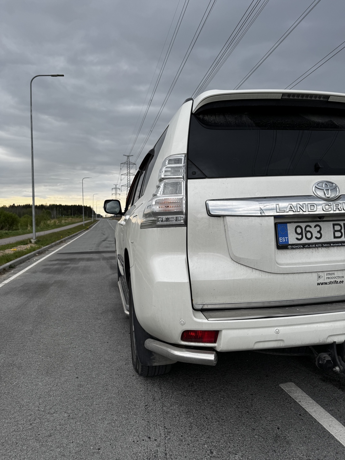 Toyota Land Cruiser 2016, photo 4/13
