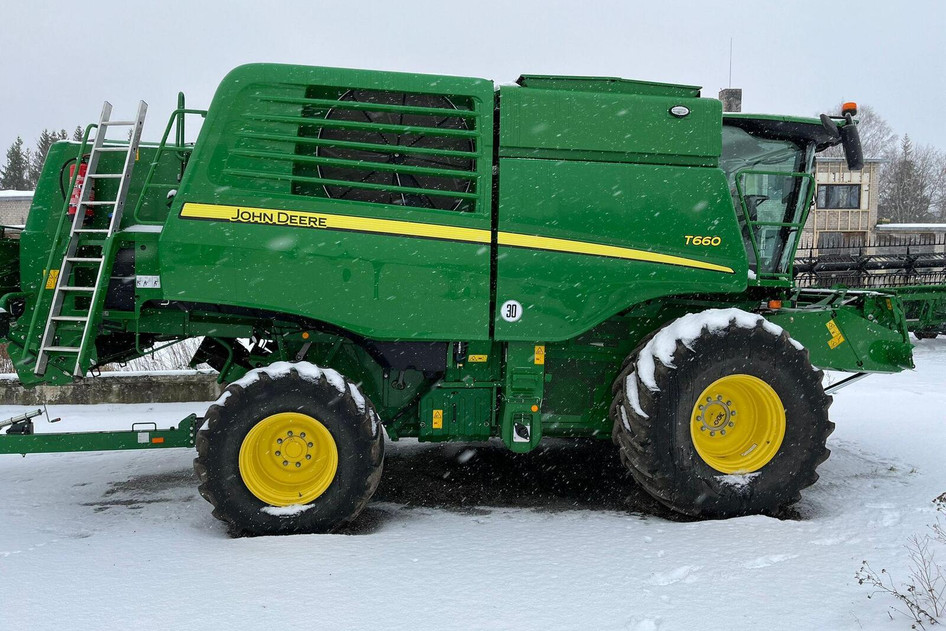 John Deere T660, 285 kW, dīzelis, automātiskā