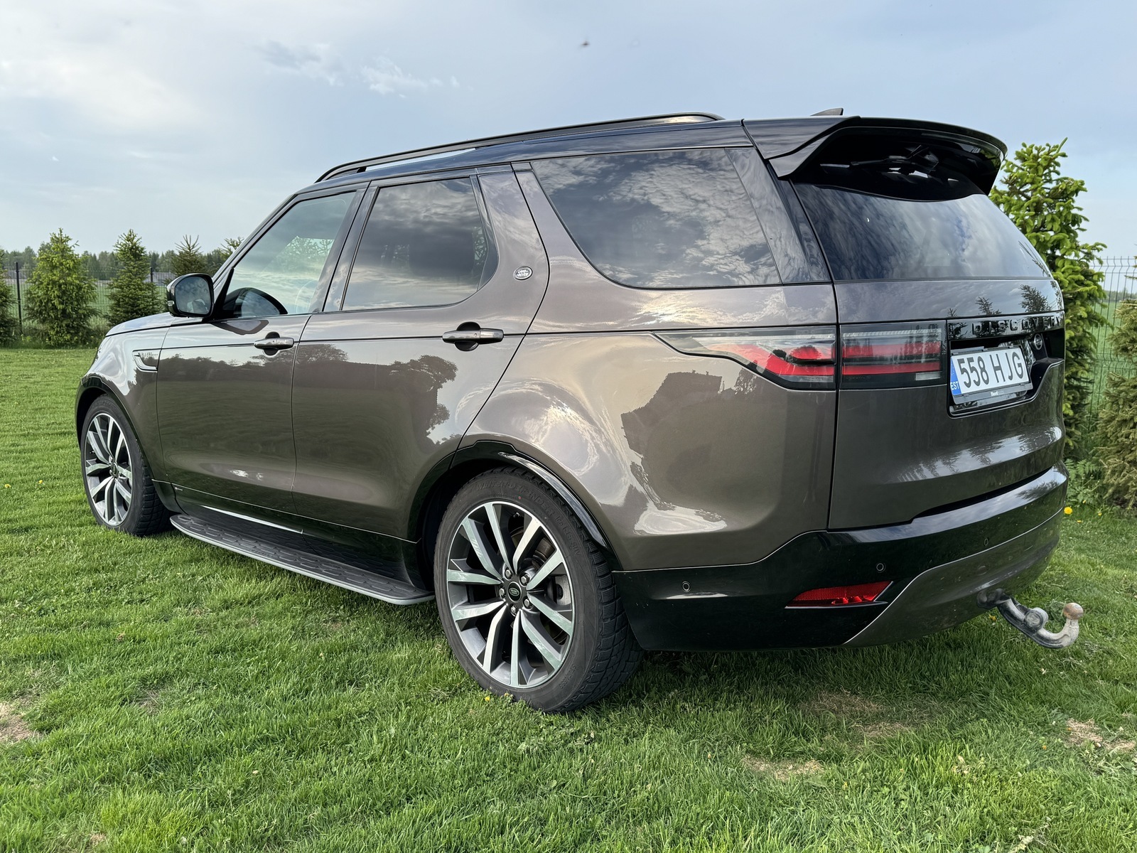 Land Rover Discovery 2021, kuva 4/22