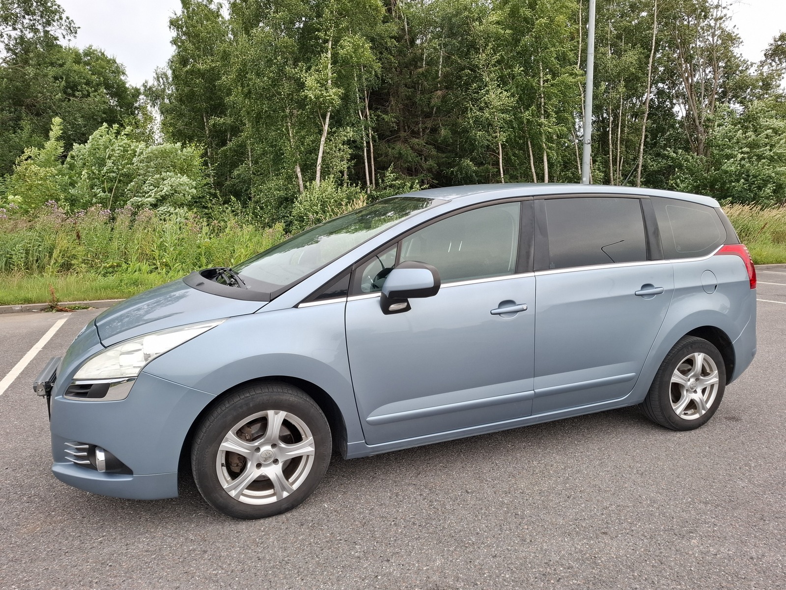 Peugeot 5008 2010, kuva 4/15