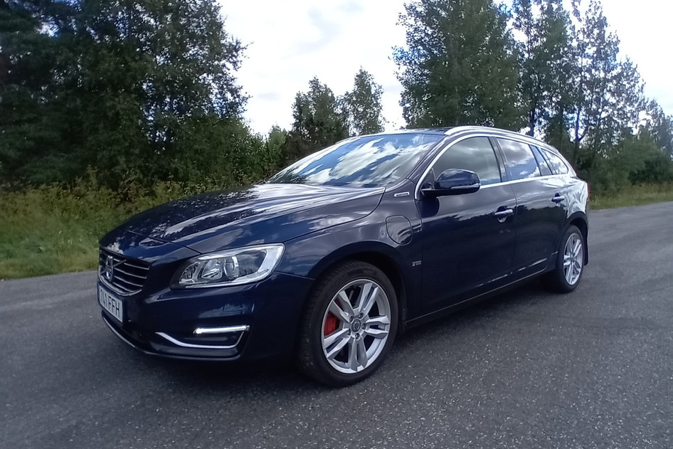 Volvo V60, 2014, 2.4, 158 kW, pistikhübriid (diisel/elekter), automaat, nelikvedu